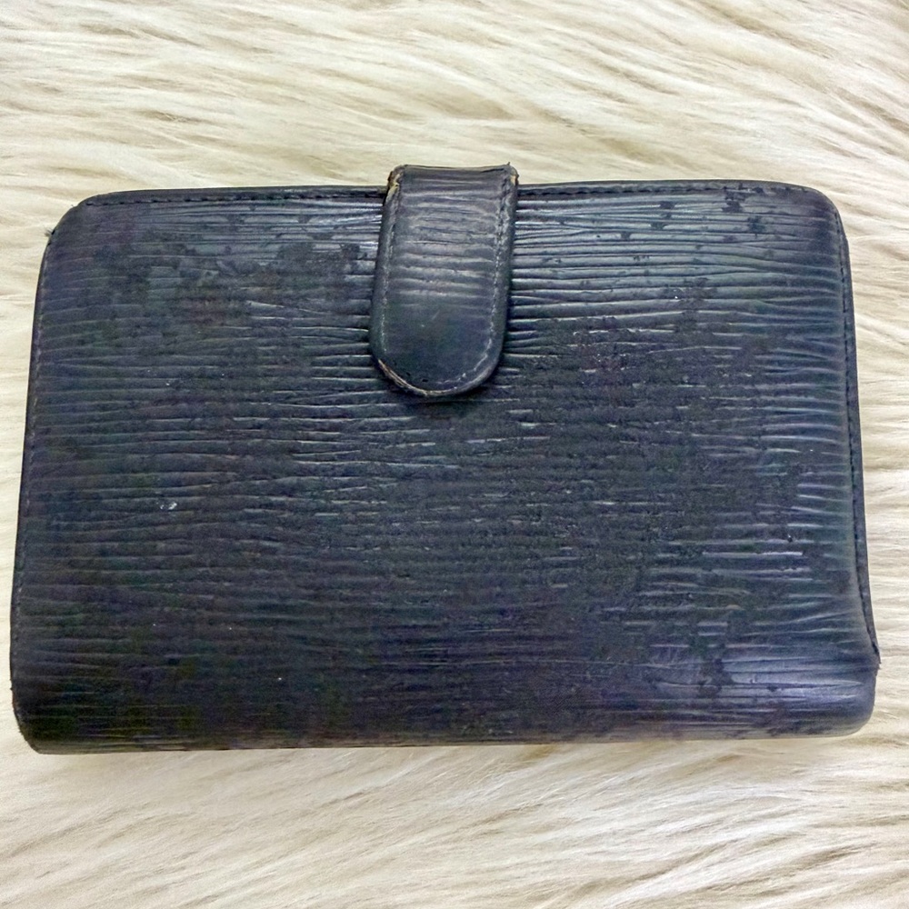 Vintage Louis Vuitton Black Epi Kisslock Wallet *Project Piece* - Picture 2 of 12